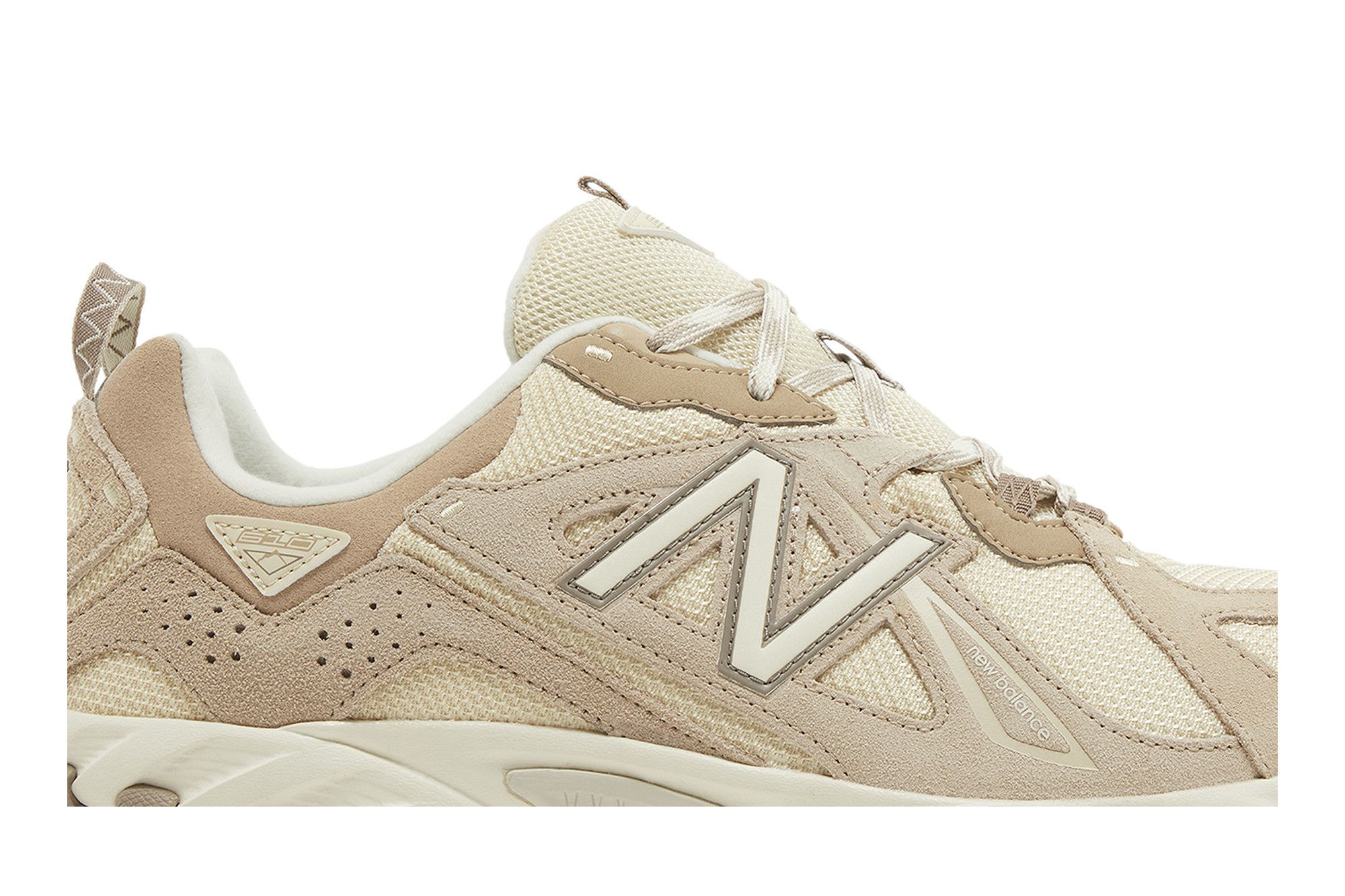 Lookbook New Balance 610v1「心靈灰菇」ML610TBE