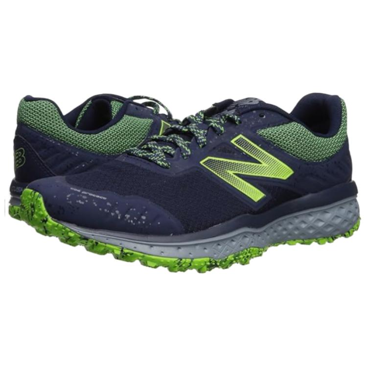 Shop New Balance 620系列 防滑透氣 低幫復古跑步鞋 藏青色