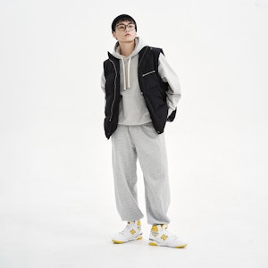 New Balance 650 'Honeycomb' Sepatu Sneakers BB650RCG Details for New Balance 650 'Honeycomb' Sepatu Sneakers BB650RCG