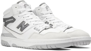 New Balance 650 Retro Basketball Mid 'Putih Kelabu' BB650RWE Lookbook New Balance 650 Retro Basketball Mid 'Putih Kelabu' BB650RWE