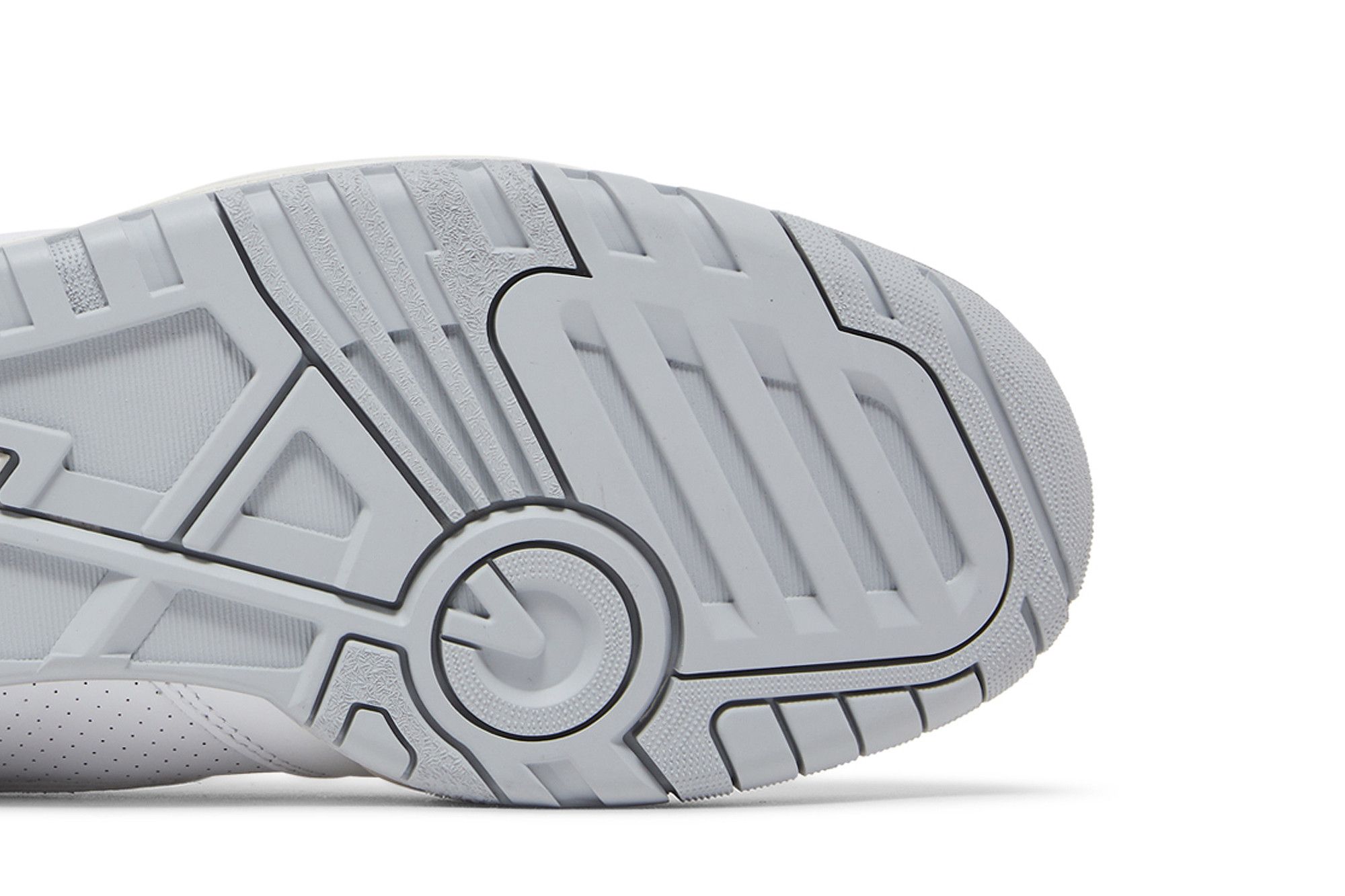 Sizing New Balance 650R 'Putih Triple' BB650RWW