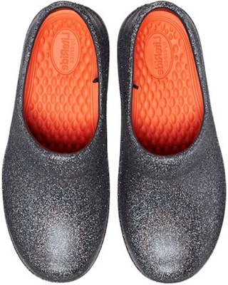 New Balance 660 'Merah Muda' ML660KAA Shop New Balance 660 'Merah Muda' ML660KAA