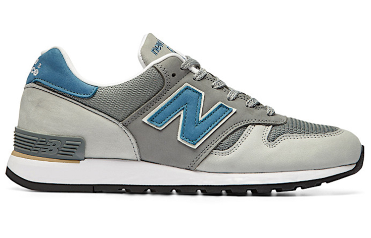 Order New Balance 670 buatan Inggris 'Abu Biru Lembut' M670BSG