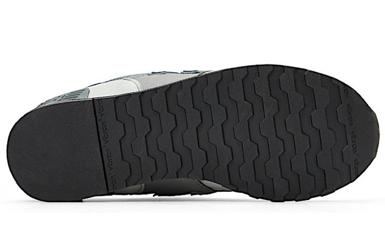 Shop New Balance 670 buatan Inggris 'Abu Biru Lembut' M670BSG