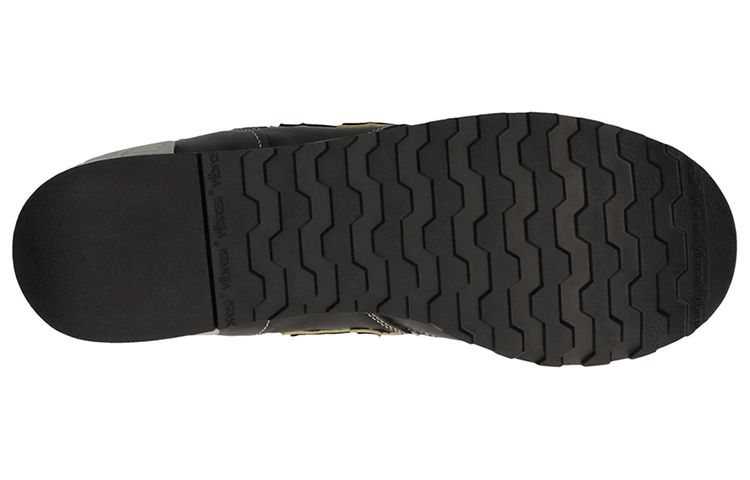 Shop New Balance NB 670 舒適休閒 透氣 低幫 跑步鞋 男女同款 黑色 英產