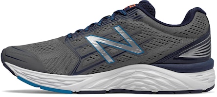 New Balance 680v5 Black/ 'White' M680LI5 New Balance 680v5 Black/ 'White' M680LI5