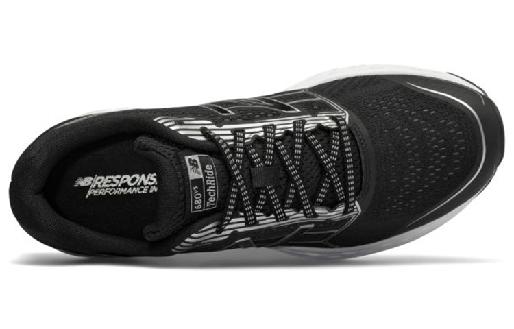 Lookbook New Balance 680 V5 Baskets Basses Noires M680CB5