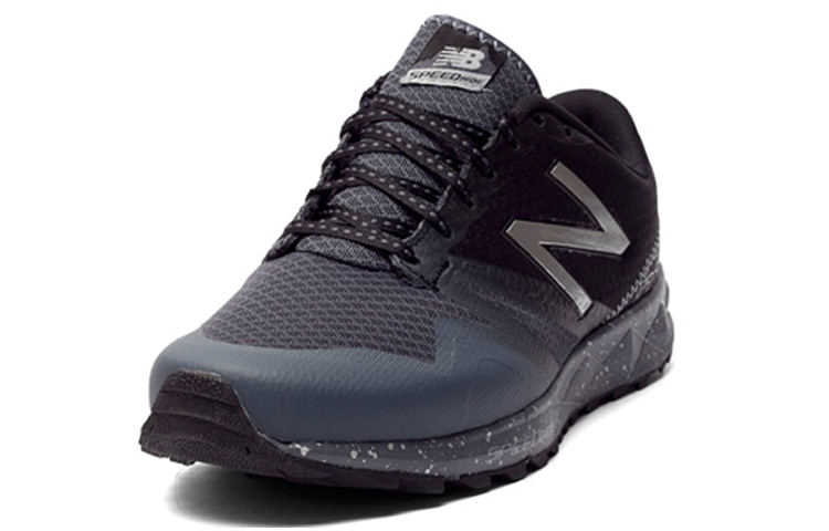 Order New Balance 690系列舒适透气低帮休闲鞋‘黑色’ MT690LB1