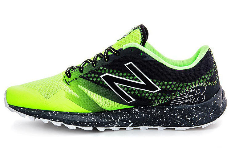 New Balance 690 Series Low-Top /Green 'Black' MT690LH1