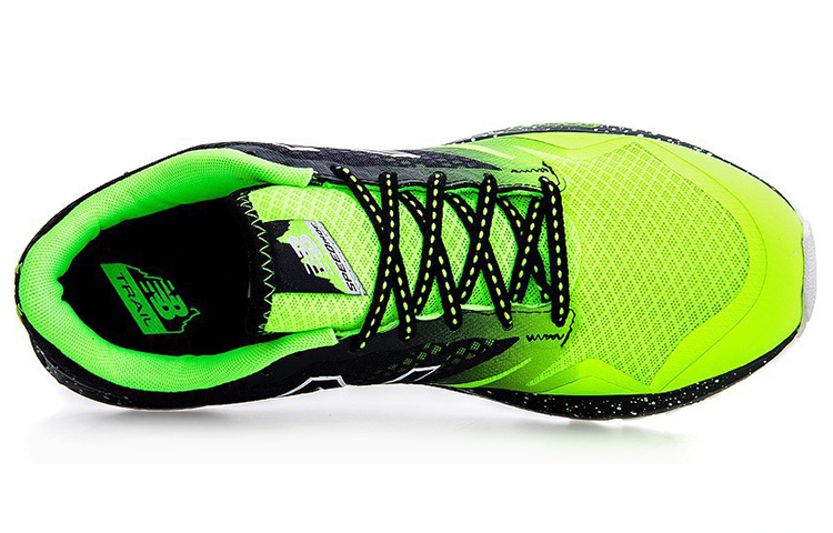 Lookbook NEW BALANCE 690 系列低帮/绿色 '黑色' MT690LH1