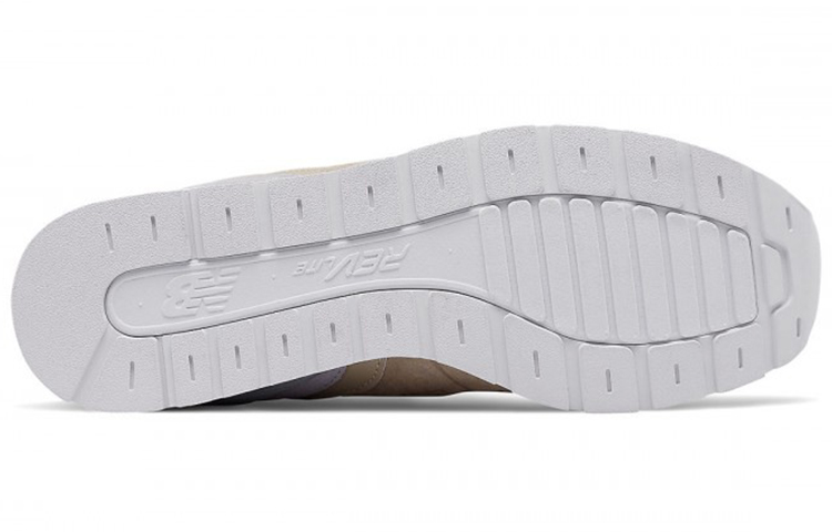 Shop New Balance NB 696 Re-Engineered 休閒 輕便透氣 低筒 跑步鞋 男款 淺棕色
