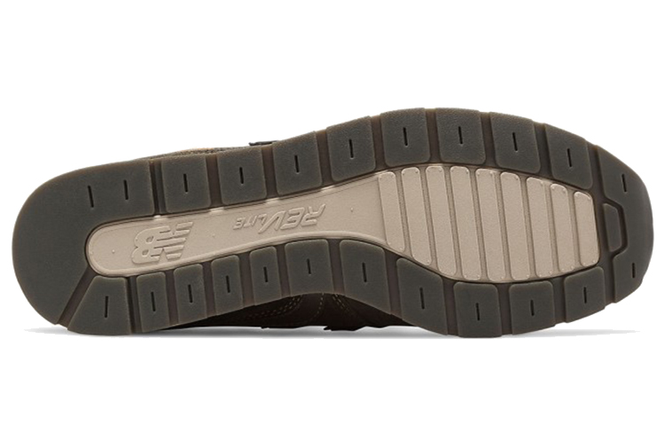 Shop ニューバランス 696v グリーン MRL696MT