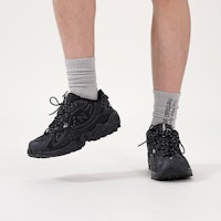 New Balance 703『全黑款』ML703BC Details for New Balance 703『全黑款』ML703BC