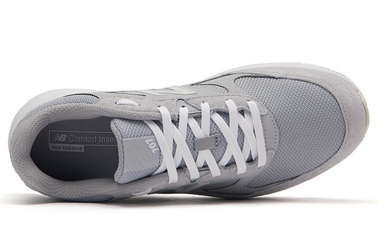Shop New Balance 707 v1 Gris MW707SO1