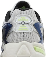 New Balance 725 'Biru Atlantik Kelabu' ML725UC Sizing New Balance 725 'Biru Atlantik Kelabu' ML725UC