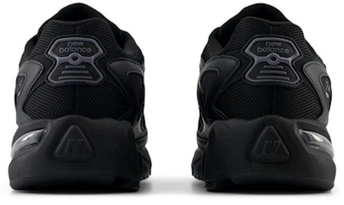 New Balance 725 'Hitam' ML725CB-D Sizing New Balance 725 'Hitam' ML725CB-D