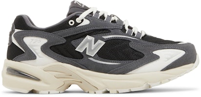 New Balance 725 'Black Dark Grey' ML725AC New Balance 725 'Black Dark Grey' ML725AC
