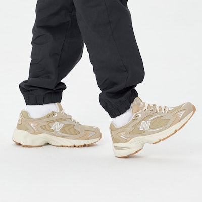 New Balance 725 'Incense' ML725W 1
