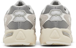 New Balance 725 'Kelabu Cerah' ML725AA Details for New Balance 725 'Kelabu Cerah' ML725AA