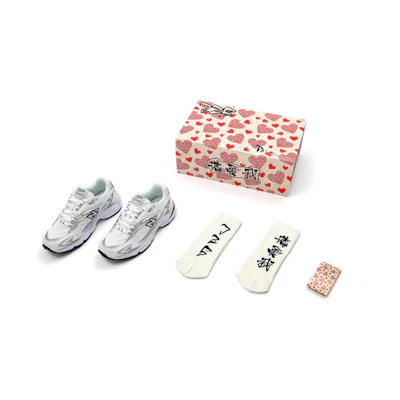 NB 725 Series Silver/ 'White'