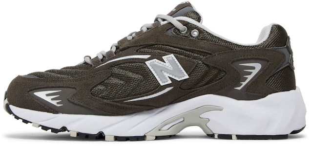 뉴발란스 725v1 '다크 올리브' (New Balance 725v1 'Dark Olive') ML725H Lookbook 뉴발란스 725v1 '다크 올리브' (New Balance 725v1 'Dark Olive') ML725H