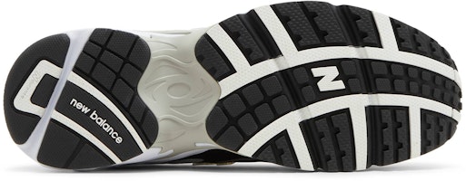 New Balance 725v1 'Blanco Negro' ML725J Shop New Balance 725v1 'Blanco Negro' ML725J