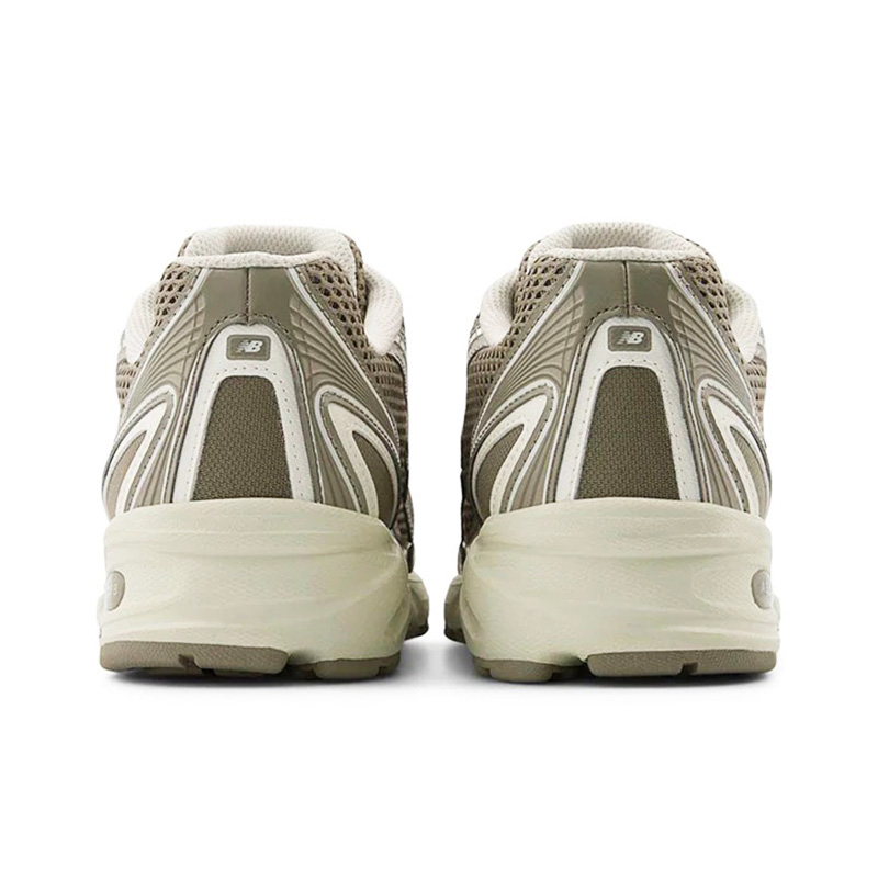 Lookbook 뉴발란스 740 농구 스니커즈 U740SA2