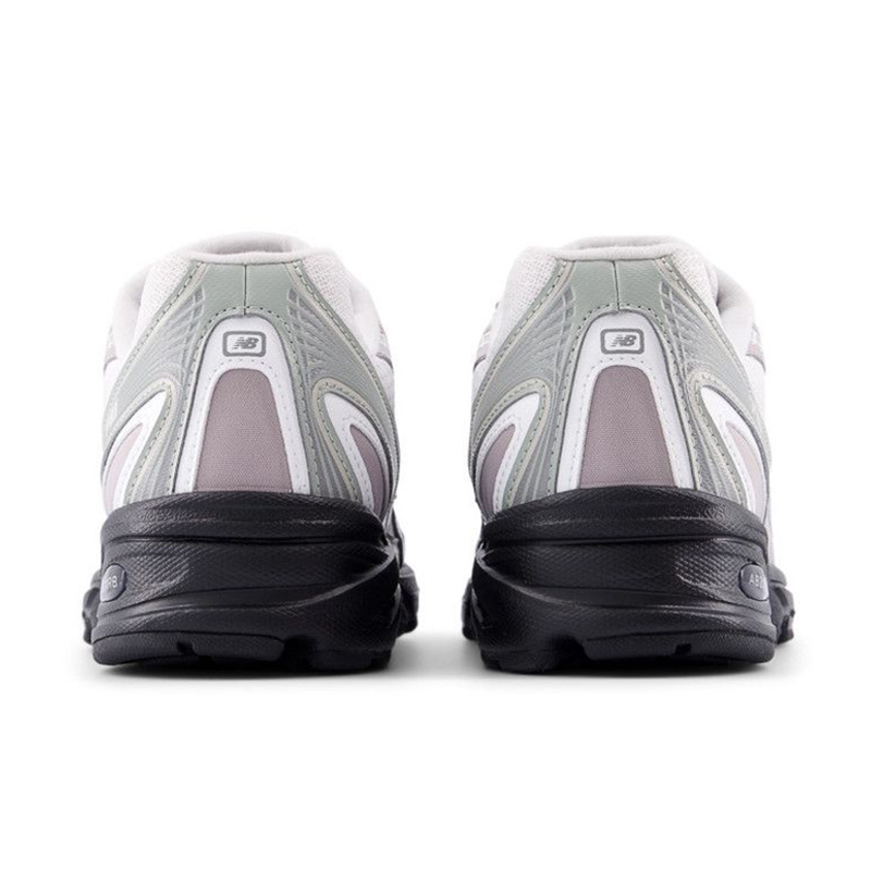 Lookbook 뉴발란스 740 클래식 레트로 농구화 U7403UQ