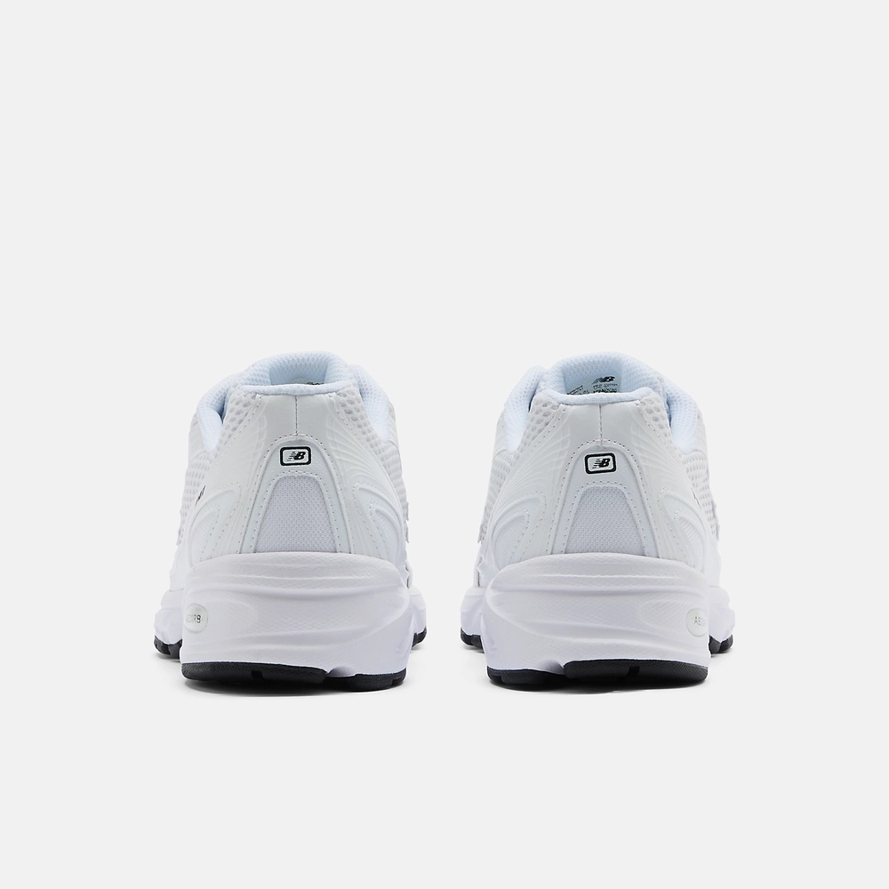 Details for New Balance 740 Retro Casual Sneakers U740WW2-D
