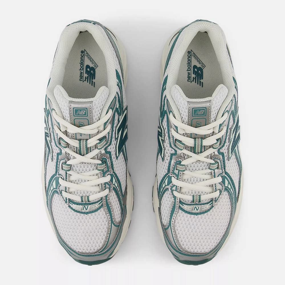 Shop New Balance 740 系列休閒鞋 U740GR2-D