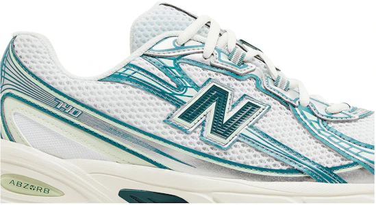 Lookbook New Balance 740v2「白色沼澤綠」U740GR2 U740GR2