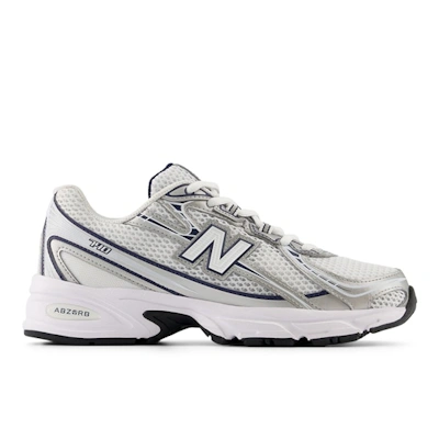 New Balance 740 WN2