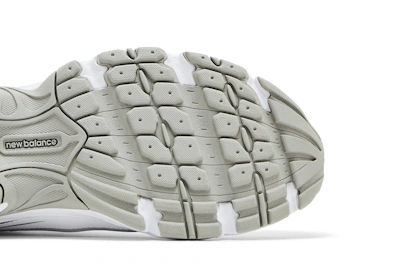 New Balance 740v2 'White Silver Reflection'