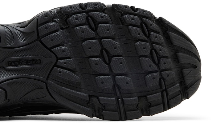 New Balance 740v2 Hitam Kelabu Perak U740BM2 Sizing New Balance 740v2 Hitam Kelabu Perak U740BM2