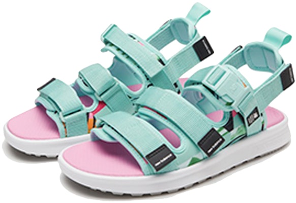 New Balance 750系列 海鹽色 涼鞋 Lookbook New Balance 750系列 海鹽色 涼鞋