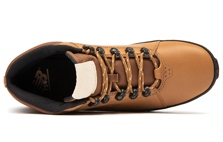 Lookbook New Balance 754 Coklat Tan. H754TB
