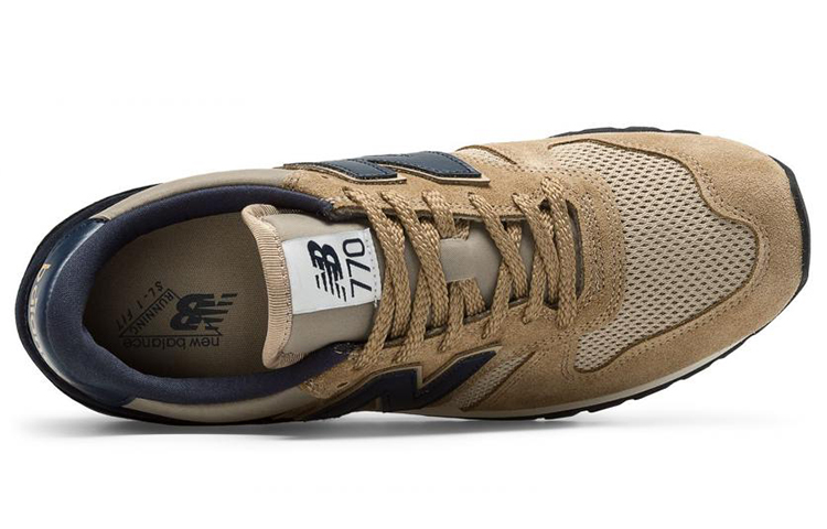 Lookbook New Balance 770 'Crema Marrón Negro Azul' M770SBN