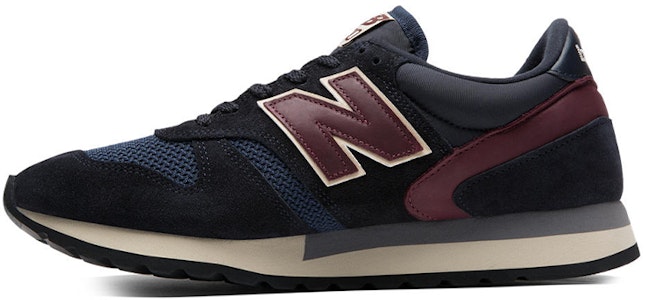 New Balance 770 Series Low Tops Retro Biru 'Black' Nyaman & Bernapas M770AEF Buy New Balance 770 Series Low Tops Retro Biru 'Black' Nyaman & Bernapas M770AEF