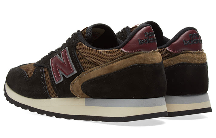 Lookbook New Balance 770 Series Low Tops Retro Marrón 'Negro' M770KGR