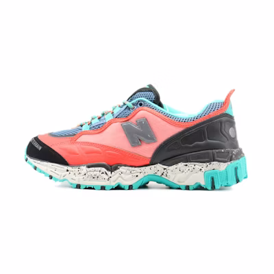 NB 801 'Black Coral'
