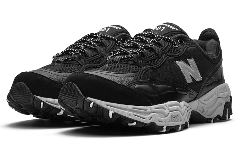 Lookbook New Balance 801 Zwart/Grijs M801SA