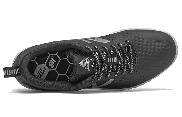 Lookbook New Balance 806v1 ''Schwarz Silber Metallic'' MID806W1