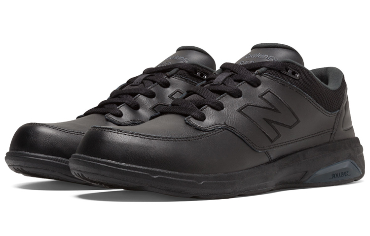Lookbook New Balance 813v1 ''Nero'' MW813BK