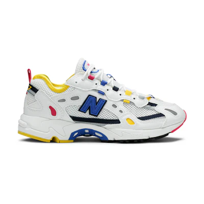 NB 827 'White Blue Yellow'