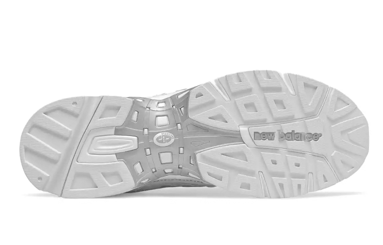 Purchase ニューバランス827アブゾーブ白灰 ML827AAD