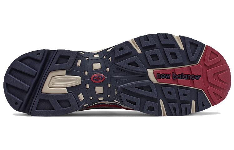 Shop New Balance NB 827 防滑保暖 低筒 運動休閒鞋 男女同款 奶茶色