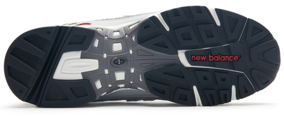 New Balance 828 'Gris' ML828LC Shop New Balance 828 'Gris' ML828LC