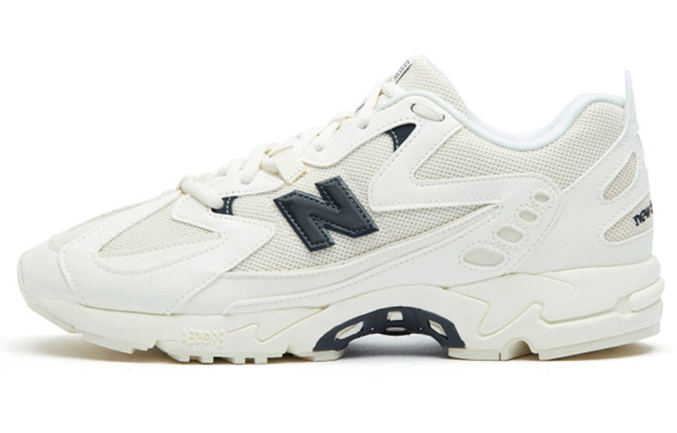 New Balance 828 'White Black' ML828NA
