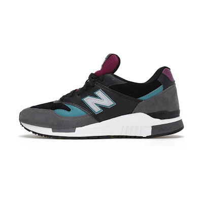 NB 840 'Black Gray Blue'