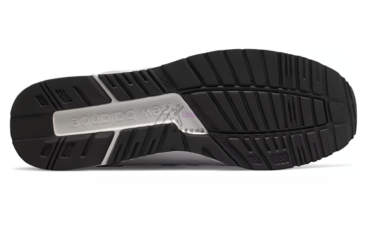 Purchase New Balance NB 840 低幫 跑步鞋 男女同款 藏青白